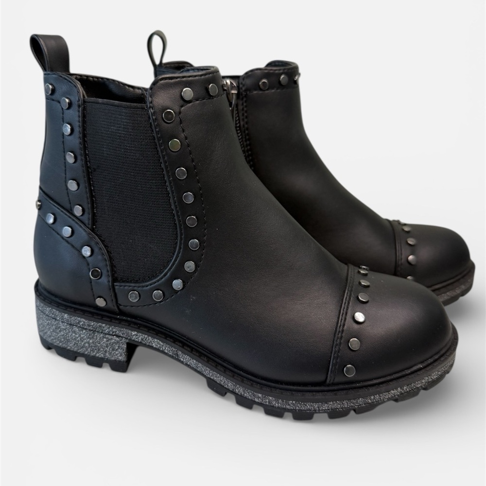 Nina Girls JAILYN Black Studded Inside Zip Girls Chelsea Boot Size 13 M